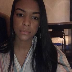 Meet your Posher, Aminah